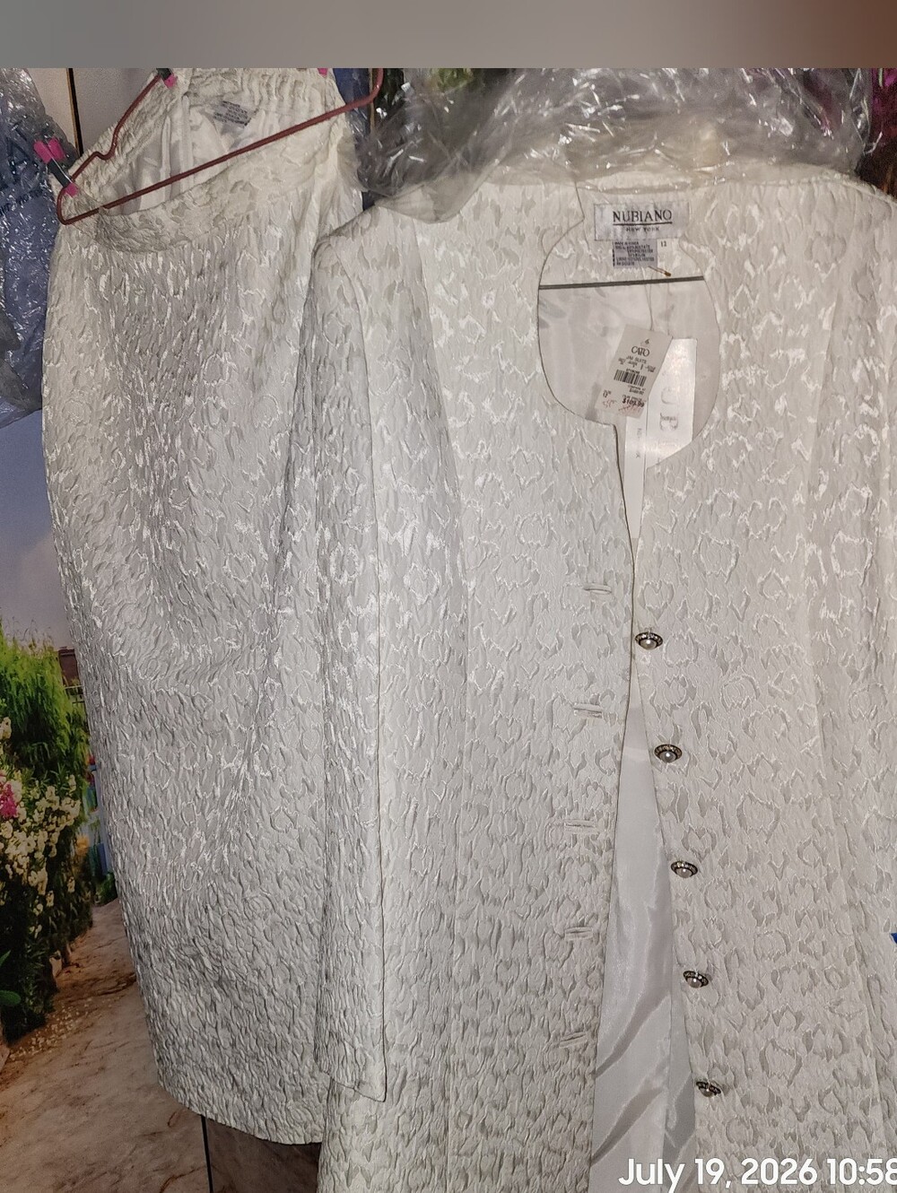 Nubiano White Lace Two-Piece Pencil Skirt Suit